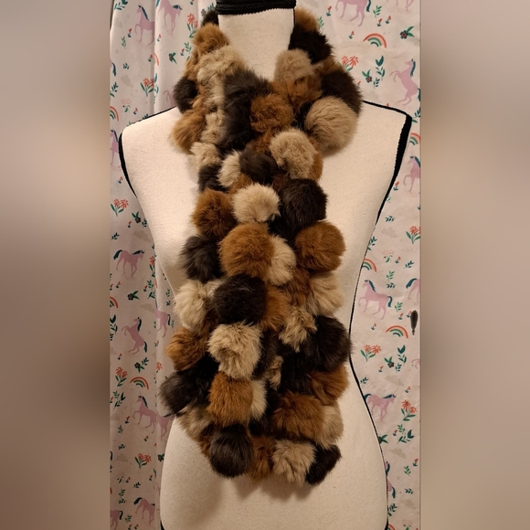 Vintage Genuine Rabbit Fur 3 Tone Brown Neutral Boho Formal PomPom Scarf Wrap - Picture 1 of 5